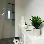 I Spacious 130qm Near Berlins Sights Apartmán