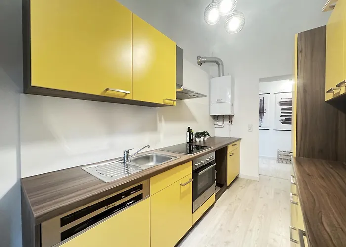 I Spacious 130qm Near Berlins Sights