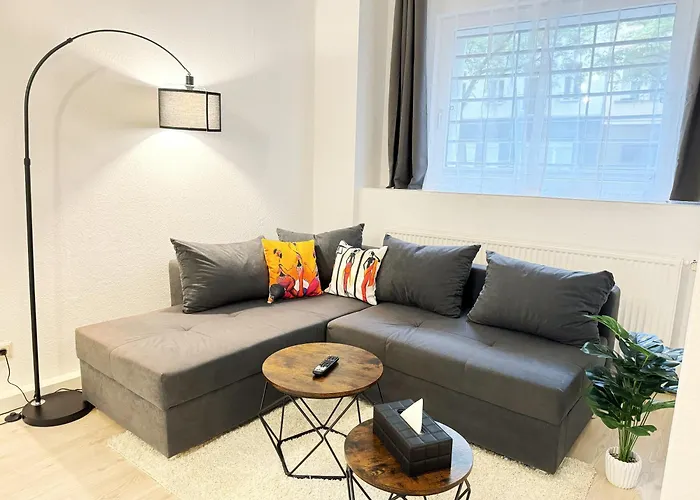 I Spacious 130qm Near Berlins Sights *