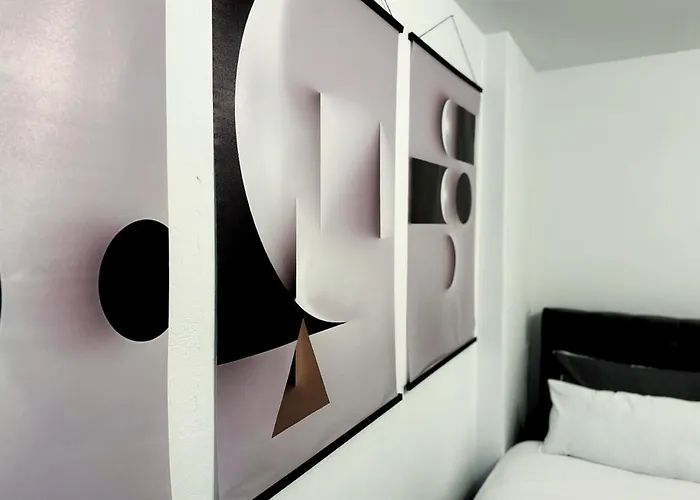 Apartment I Spacious 130qm Near Berlins Sights