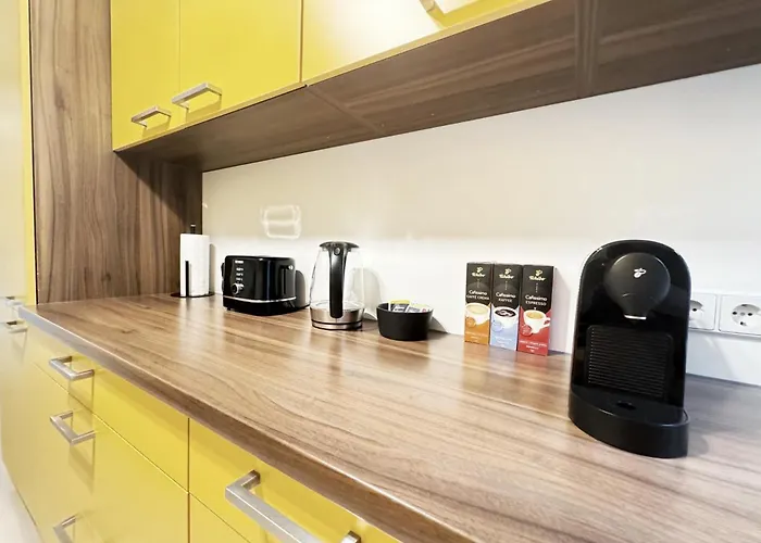 I Spacious 130qm Near Berlins Sights *