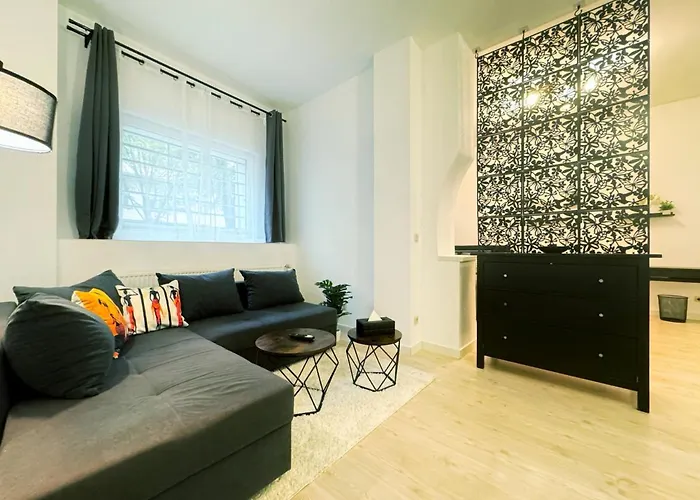 I Spacious 130qm Near Berlins Sights Apartment Berlin